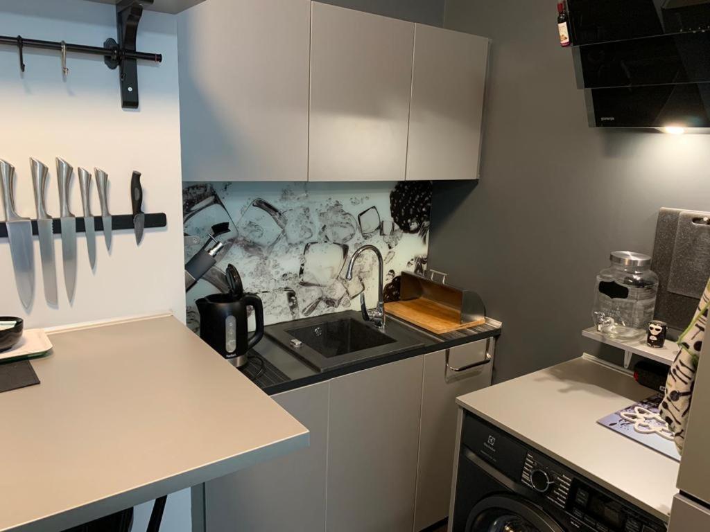 Ingress Apartment *
